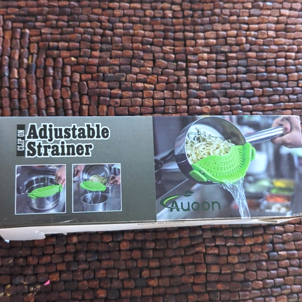 Strainer adjustable
